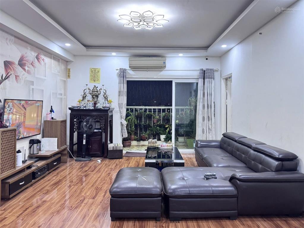 Bán cc 3pn 2wc tại khu đô thị văn khê, 5,15 tỷ, 114m2 tầng trung
