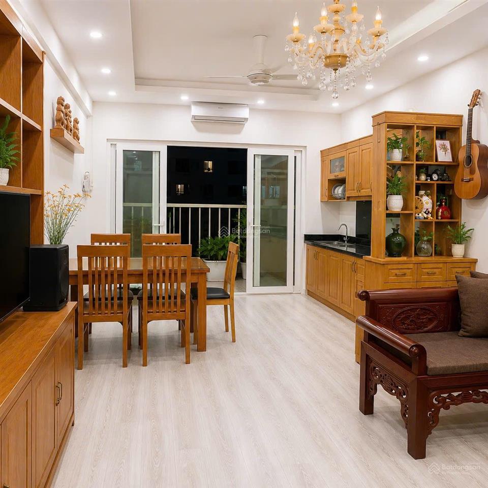Bán cc 3pn, 2wc, 91m2 tầng trung 4,75 tỷ tại khu đô thị văn khê