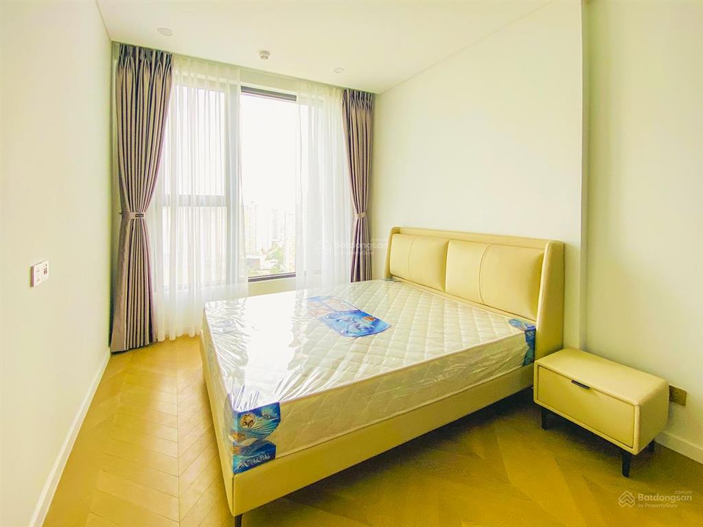 Bán căn hộ tại lumiere riverside tầng cao gồm 2 phòng ngủ view đẹp với diện tích 74m2