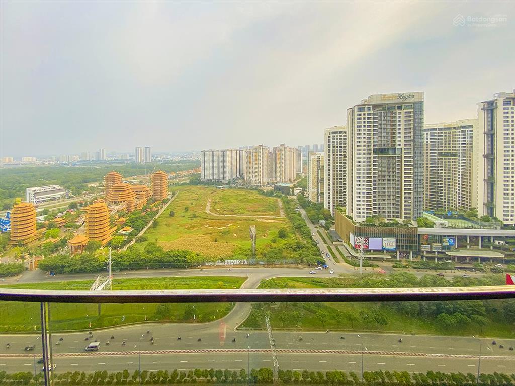 Bán căn hộ tại lumiere riverside tầng cao gồm 2 phòng ngủ view đẹp với diện tích 74m2