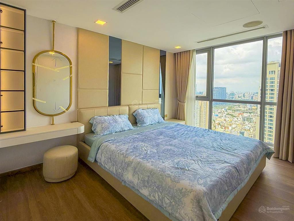 Căn hộ bán tại vinhomes central park tháp park 6 view đẹp gồm 2 phòng ngủ với diện tích 82m2
