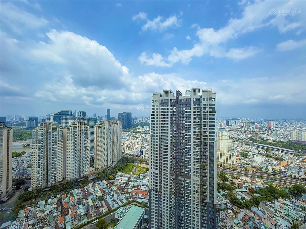 Căn hộ bán tại vinhomes central park tháp park 6 view đẹp gồm 2 phòng ngủ với diện tích 82m2