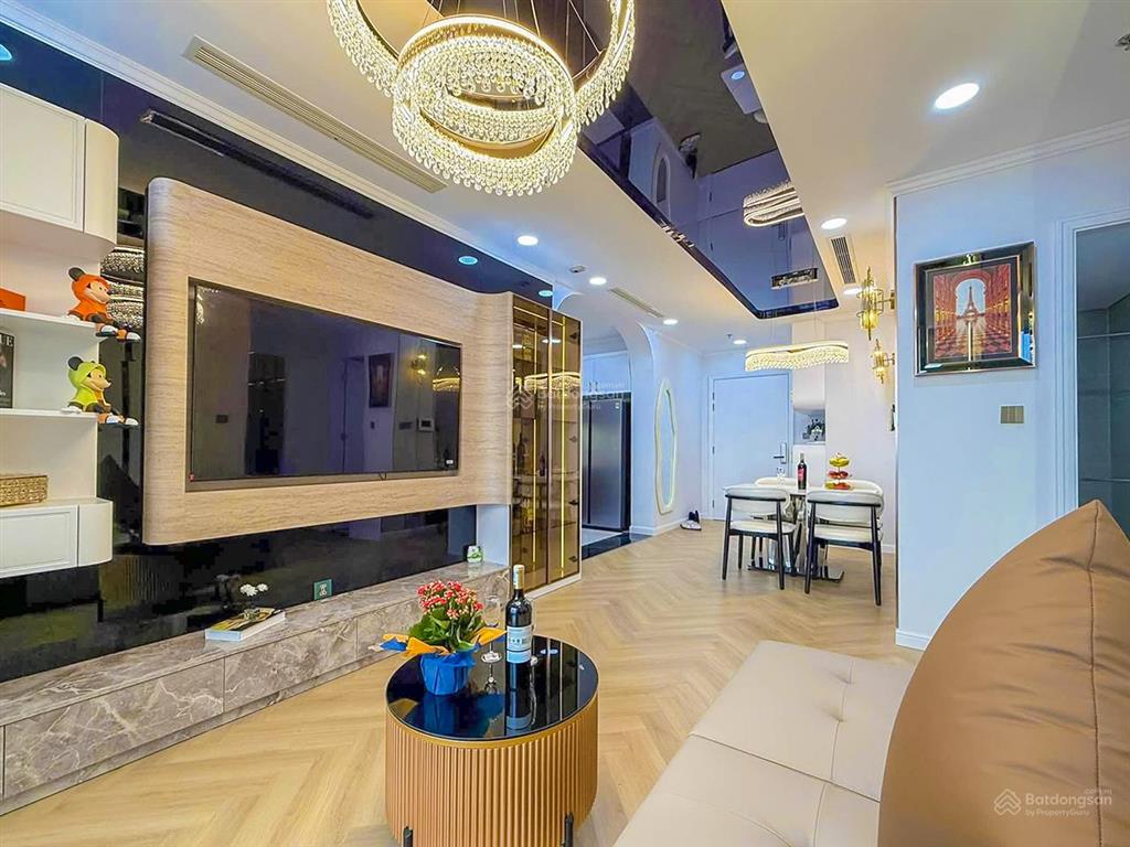 Bán căn hộ tại vinhomes central park vhcp gồm 2 phòng ngủ tầng cao view đẹp với diện tích 78m2
