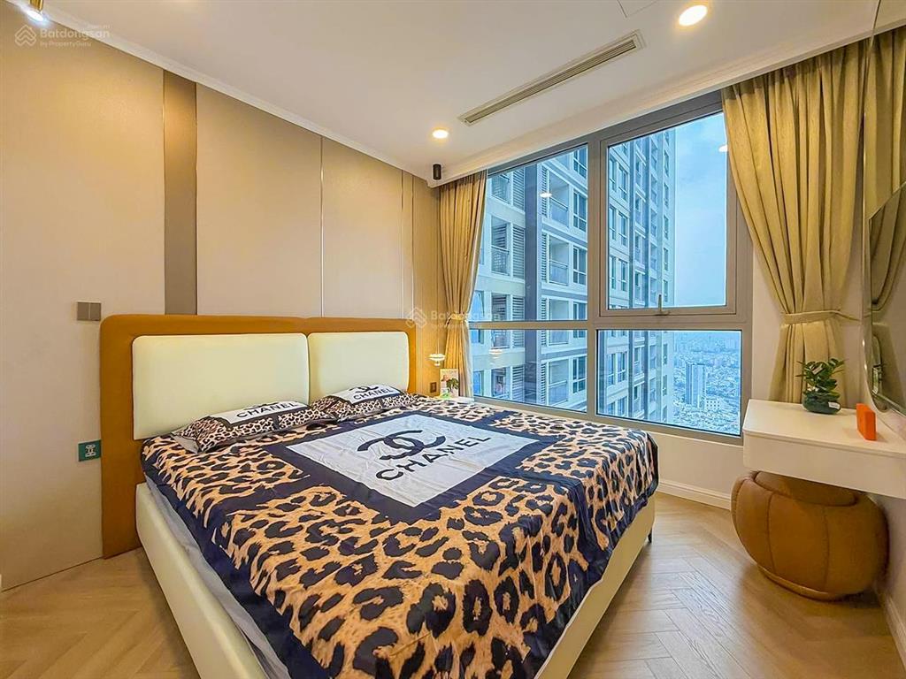 Bán căn hộ tại vinhomes central park vhcp gồm 2 phòng ngủ tầng cao view đẹp với diện tích 78m2