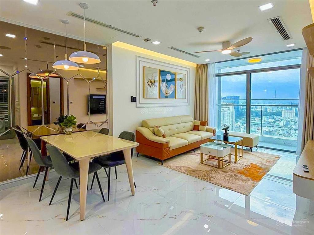 Căn hộ bán tại vinhomes central park tầng cao, view đẹp, gồm 2 phòng ngủ với diện tích 76m2