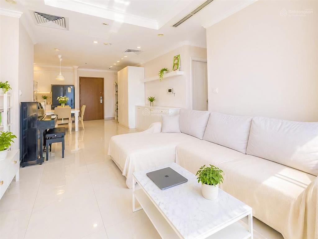 Bán căn hộ tại vinhomes central park gồm 2 phòng ngủ tầng cao view đẹp với diện tích 83m2