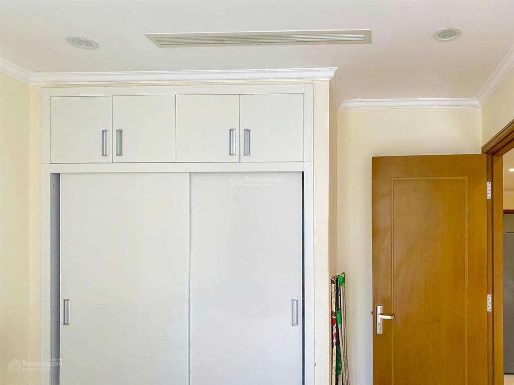Bán căn hộ tại vinhomes central park gồm 1 phòng ngủ tầng cao view đẹp với diện tích 50,5m2