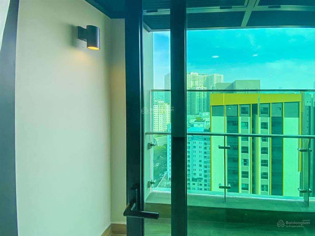 Bán hoặc cho thuê căn hộ tại de la sol gồm 3 phòng ngủ tầng cao view đẹp với diện tích 110m2