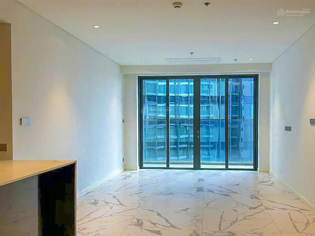 Bán căn hộ tại the metropole tầng trung view đẹp gồm 2 phòng ngủ với diện tích 83m2