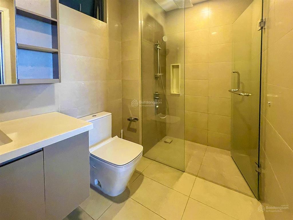 Căn hộ bán tại q2 thảo điền tầng cao view sông gồm 3 phòng ngủ với diện tích 100m2