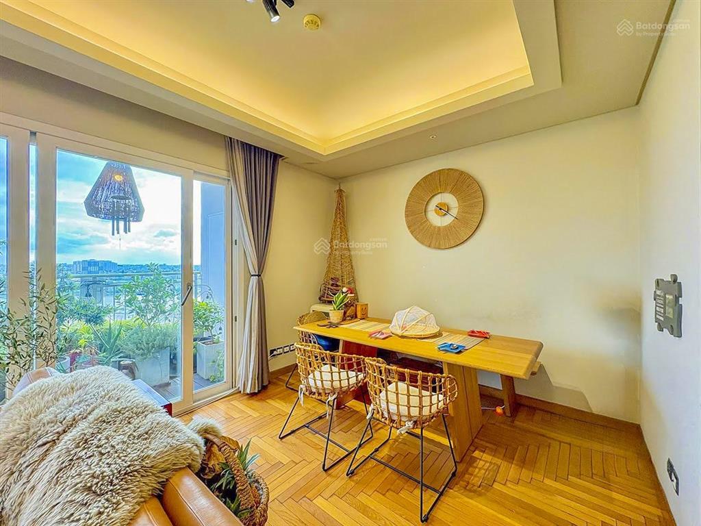 Bán căn hộ tại xi riverview palace gồm 3 phòng ngủ tầng cao view đẹp với diện tích 145m2