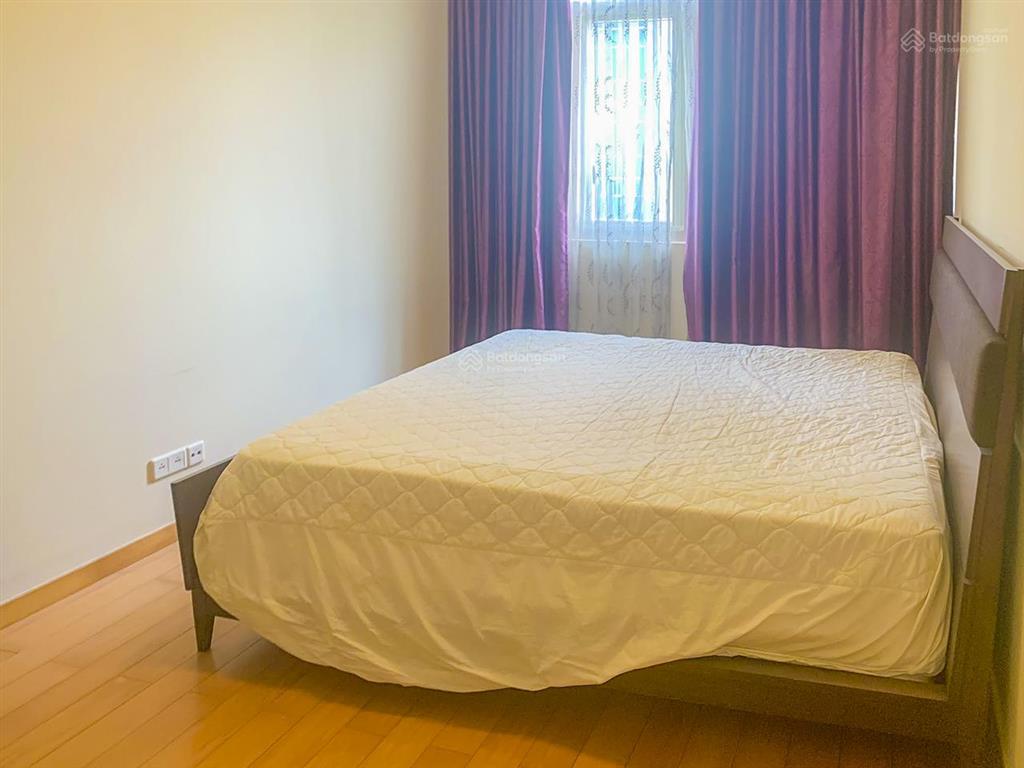 Bán căn hộ tại the vista tầng cao gồm 3 phòng ngủ view đẹp với diện tích 150m2