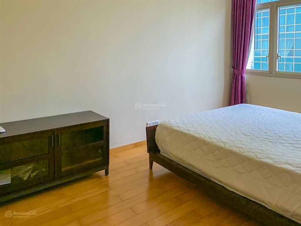 Bán căn hộ tại the vista tầng cao gồm 3 phòng ngủ view đẹp với diện tích 150m2
