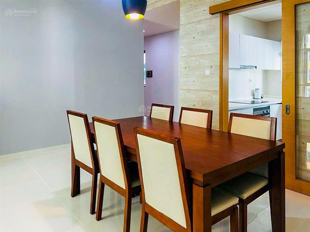 Bán căn hộ tại the vista tháp t5 gồm 3 phòng ngủ nội thất đầy đủ view hồ bơi