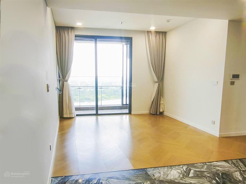 Bán hoặc cho thuê căn hộ tại lumiere riverside tầng cao gồm 3 phòng ngủ view đẹp với diện tích 95m2