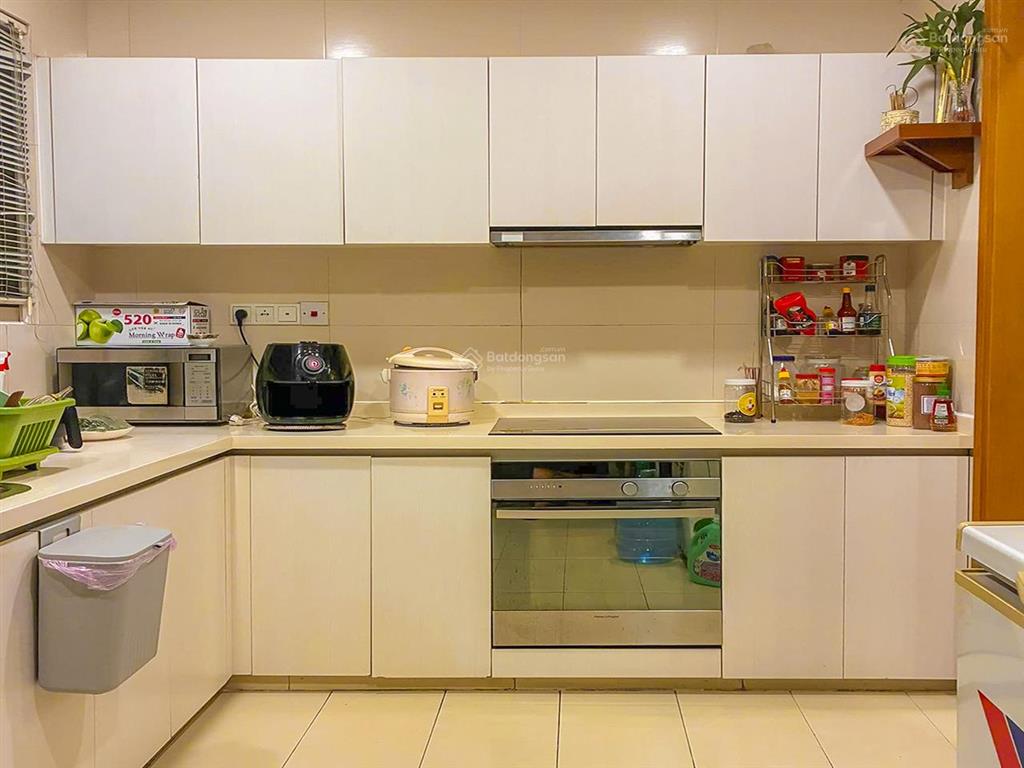 Bán căn hộ tại the vista gồm 3 phòng ngủ tầng cao view đẹp với diện tích 140m2