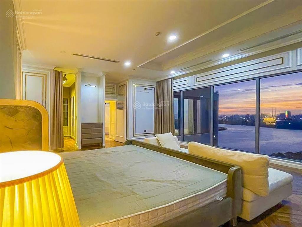 Cần bán hoặc cho thuê sky villa tại diamond island tháp hawaii gồm 5 phòng ngủ 391m2