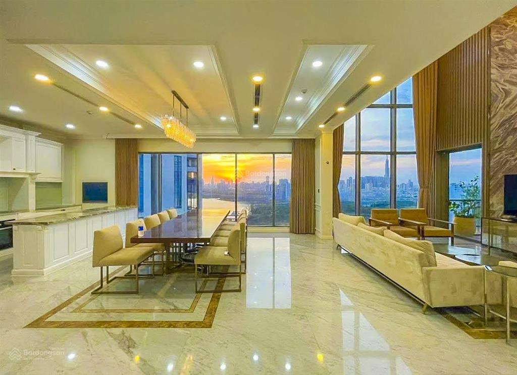 Cần bán hoặc cho thuê sky villa tại diamond island tháp hawaii gồm 5 phòng ngủ 391m2