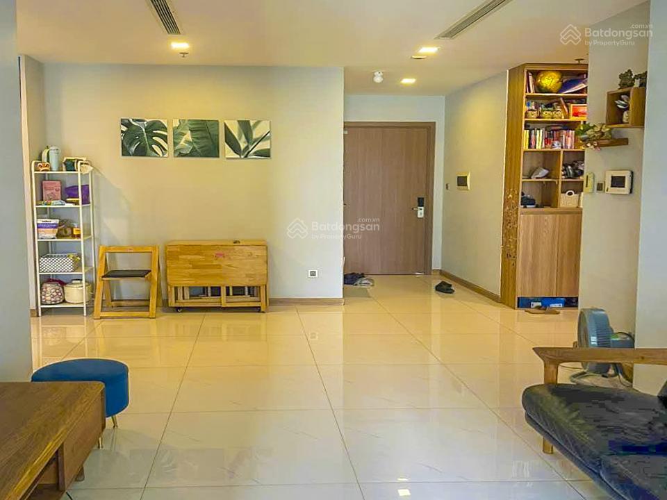 Bán căn hộ tại vinhomes central park gồm 2pn tầng trung diện tích 89m2