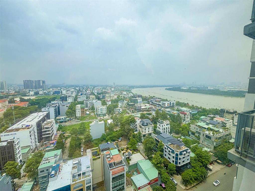 Bán căn hộ tại one verandah gồm 2 phòng ngủ tầng cao view đẹp với diện tích 81m2