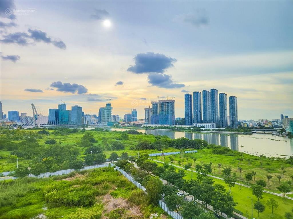 Bán căn hộ tại the river thủ thiêm gồm 2pn, tầng trung, view đẹp với diện tích 94m2