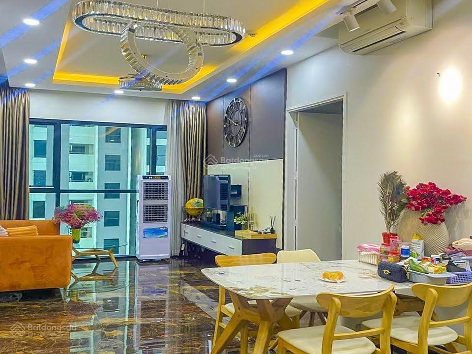 Bán căn hộ tại the ascent gồm 2 phòng ngủ tầng trung view đẹp với diện tích 72m2