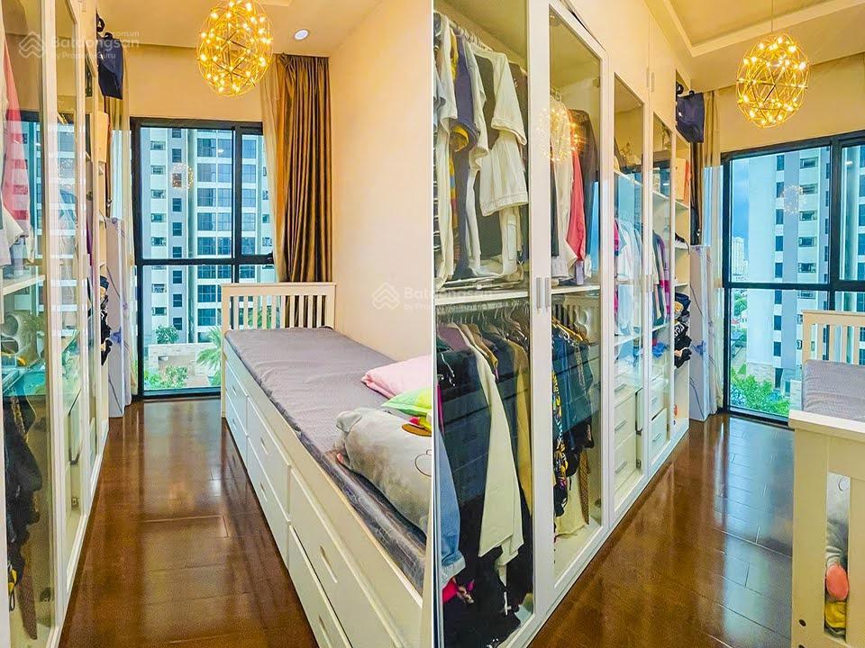 Bán căn hộ tại the ascent gồm 2 phòng ngủ tầng trung view đẹp với diện tích 72m2