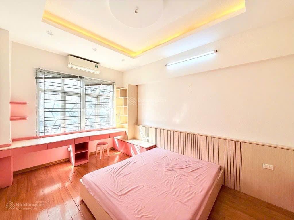 Doãn kế thiện 35m x 5 tầng, nhà đẹp dân xây, khu vực đông sinh viên, gần nhiều trường đh lớn