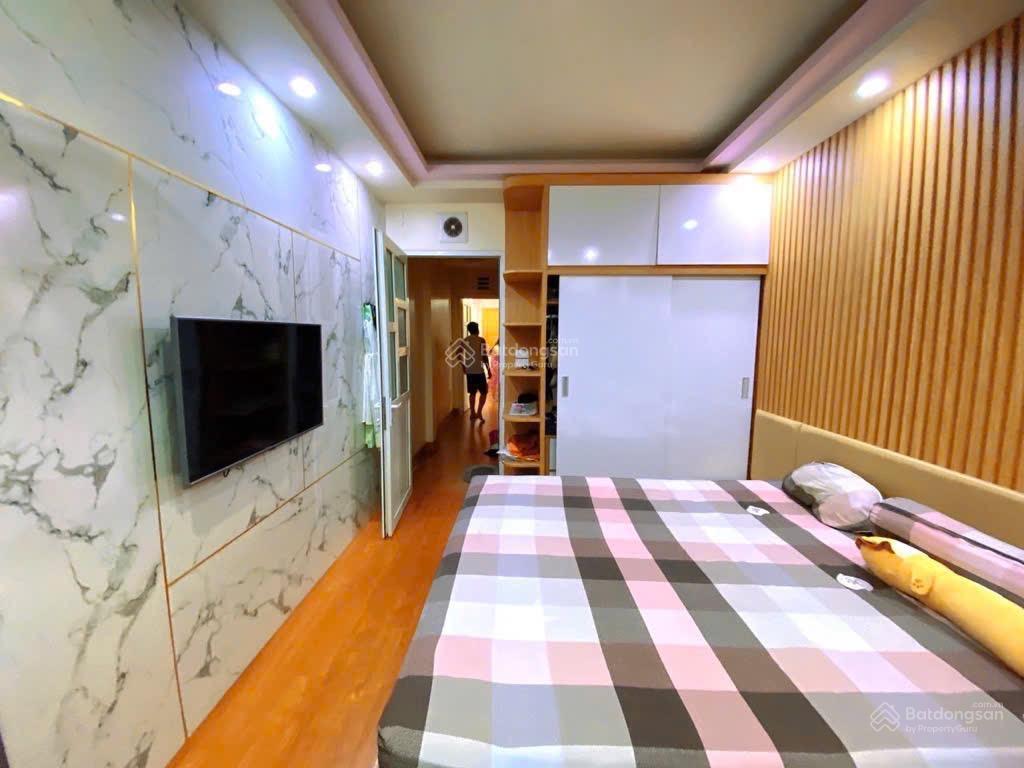 Mặt phố mai dịch 48m2 x 5 tầng, vỉa hè, kinh doanh, ô tô tránh, giá chỉ 19 tỷ + chính chủ gửi bán