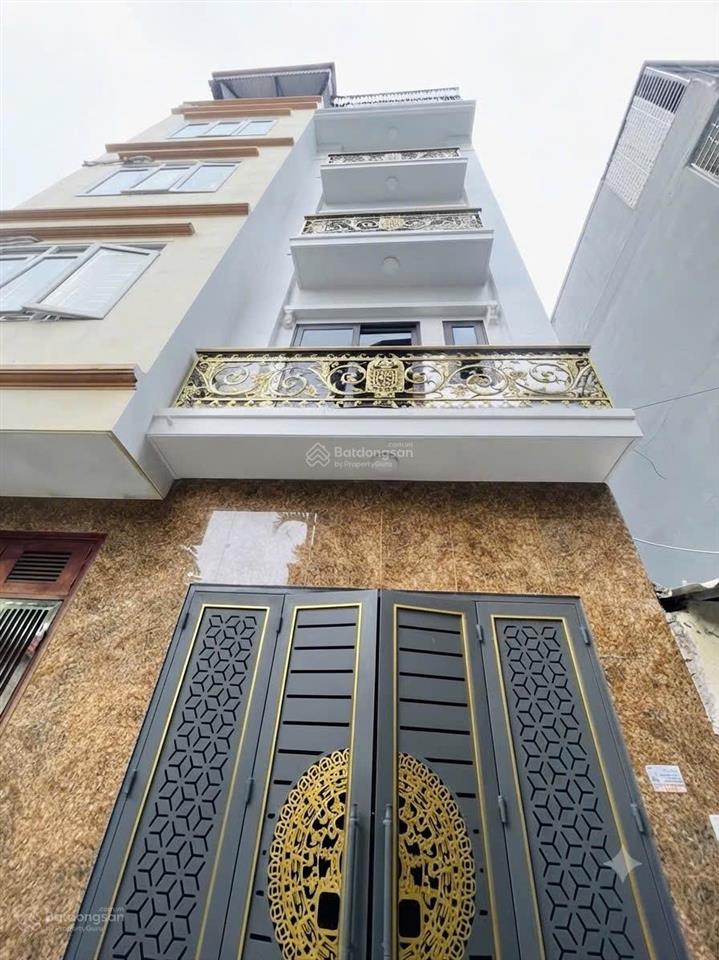 Chỉ 9.3 tỷ nhà mới kingkong, hồ tùng mậu 43m x 5 tầng, thang máy, phân lô ô bàn cờ  ô tô đỗ cửa