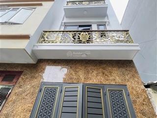 Chỉ 9.3 tỷ nhà mới kingkong, hồ tùng mậu 43m x 5 tầng, thang máy, phân lô ô bàn cờ  ô tô đỗ cửa