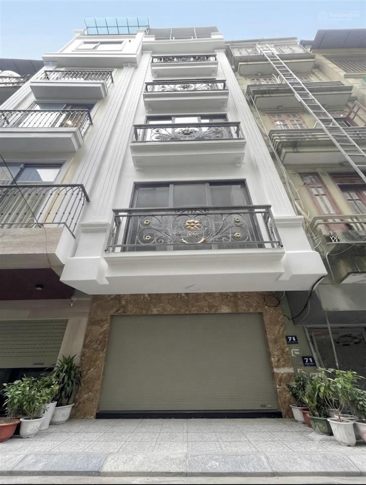 Hiếm phân lô  hoàng quốc việt 40m2x6tầng thang máy, vỉa hè ô tô đỗ  kinh doanh  chỉ 14tỷ nhỉnh