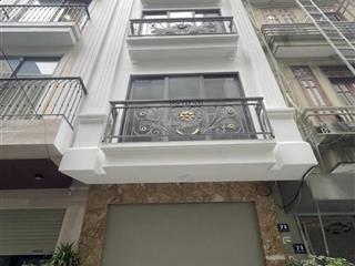 Hiếm phân lô  hoàng quốc việt 40m2x6tầng thang máy, vỉa hè ô tô đỗ  kinh doanh  chỉ 14tỷ nhỉnh