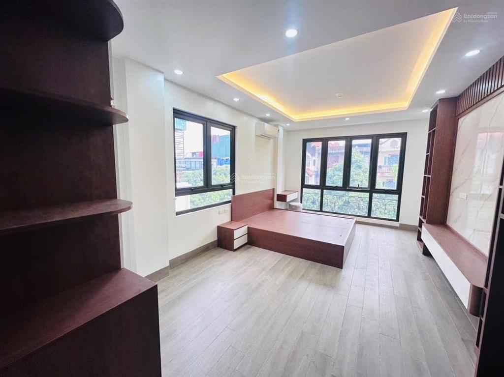 Siêu phẩm mặt phố  hồ tùng mậu 45m2 x 7 tầng thang máy, căn góc, kinh doanh, ôtô đỗ nhà  giá 18tỷ