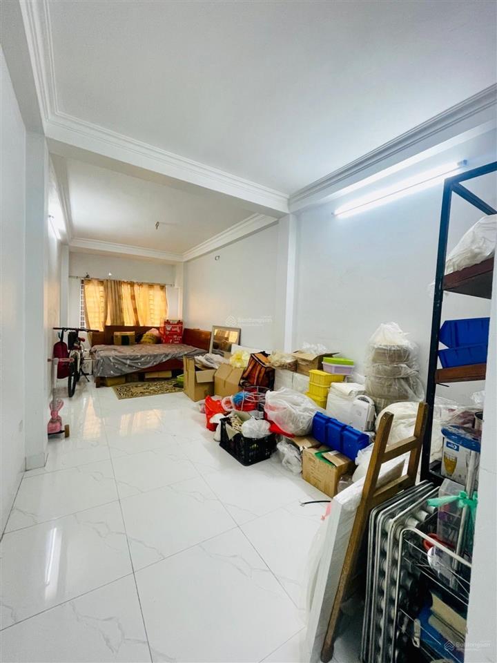 Hiếm!! bán nhà phố  cầu noi, cổ nhuế 38m2 x 5tầng  kinh doanh , vỉa hè, ôtô tránh đỗ, giá 7.9 tỷ