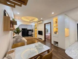 Bán căn hộ 2 ngủ  83m tại goldmark city 136 hồ tùng mậu, tầng trung, view thành phố, full nội thất
