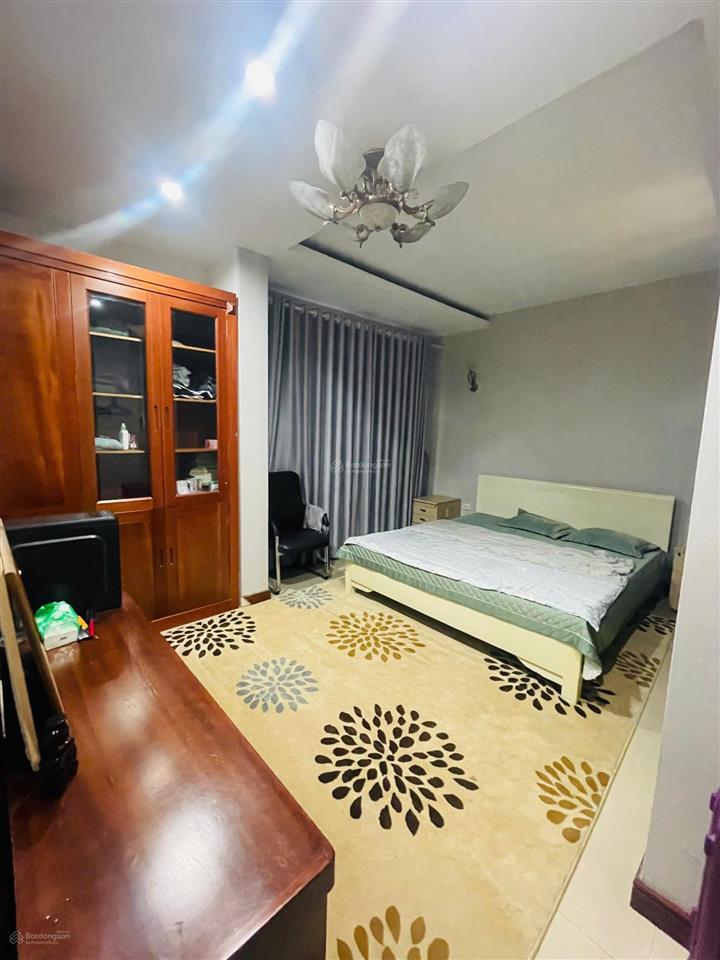 Siêu phẩm, cầu giấy, ô tô tránh, vỉa hè 3m, 2 thoáng vĩnh viễn, 7 tầng có hầm, chỉ 50 tỷ