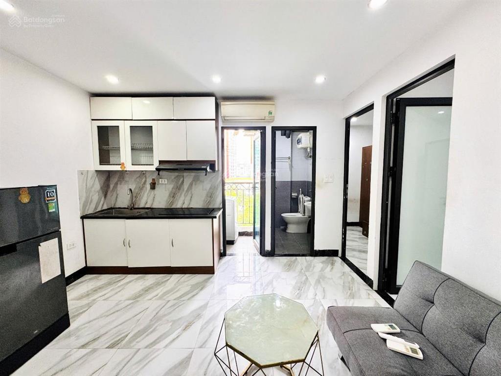 Trần thái tông, 140m2, 8 tầng thang máy mới đẹp, ô tô, lô góc, 57 tỷ