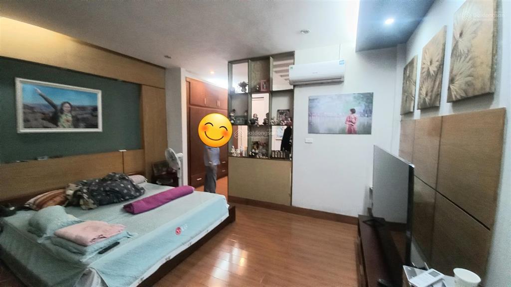 Nguyễn chí thanh ba đình, ô tô tránh, vỉa hè 3m, sát phố, kinh doanh, nhỉnh 30 tỷ