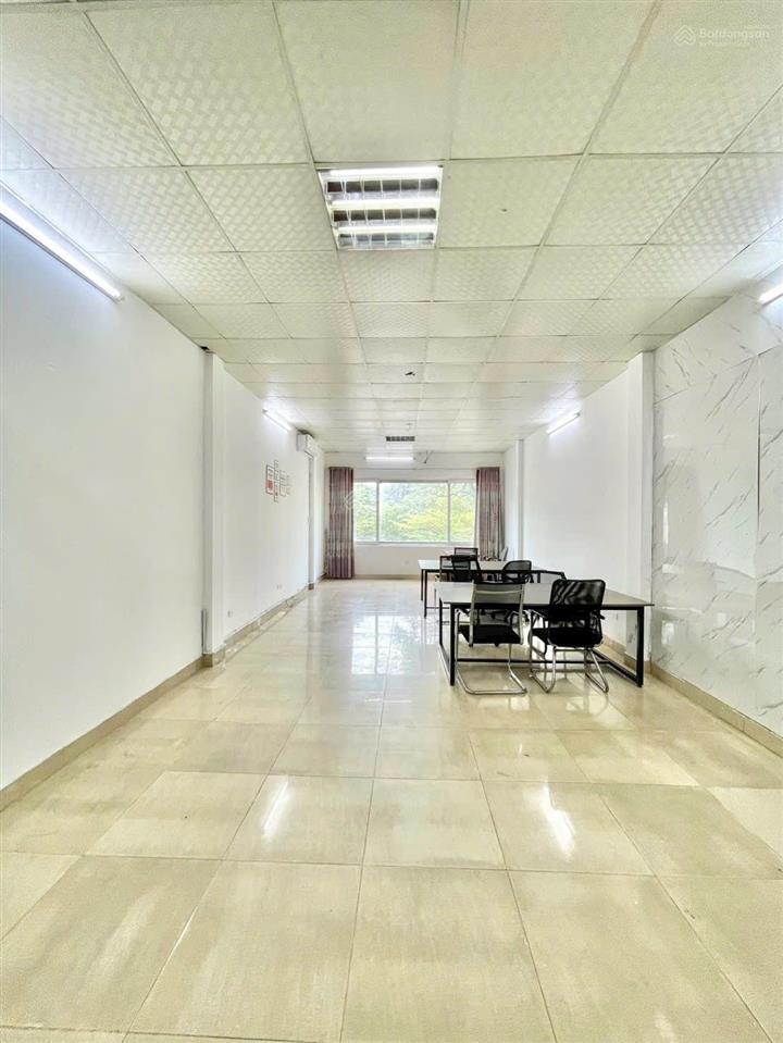 Cho thuê vp mặt đường trần vỹ, phú diễn, hà nội