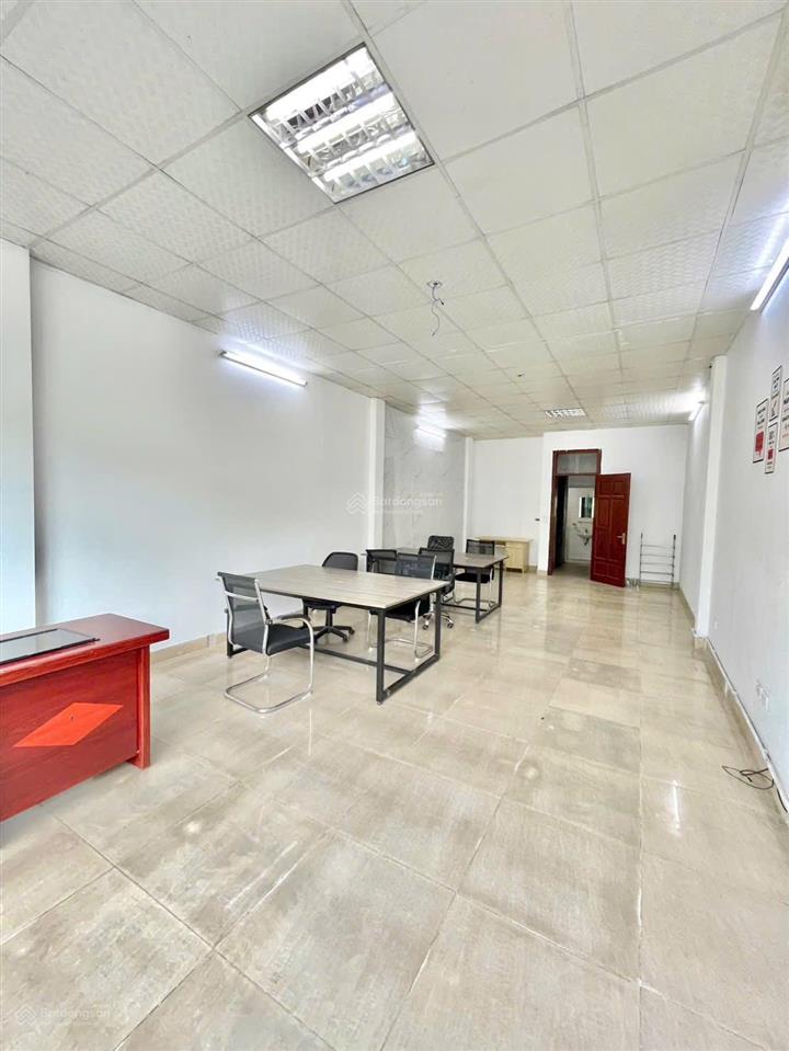 Cho thuê vp mặt đường trần vỹ, phú diễn, hà nội