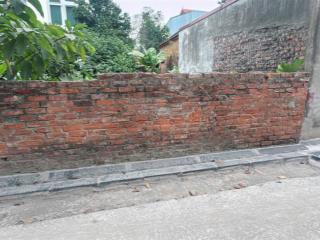 Mảnh đất cạnh trường học nguyên khê. cấp 1.2.3. bước chân ra trung tâm hành chính xã phúc thịnh