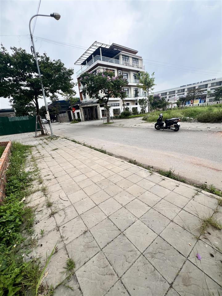Đất khu biệt thự nguyên khê/đông anh . trung tâm hành chính xã phúc thịnh. giá tốt nhất khu vực