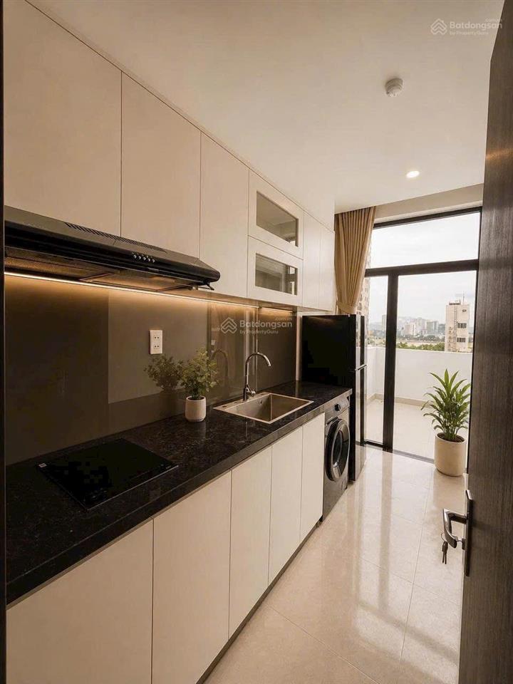 Tòa căn hộ 6 tầng ngay cầu rồng dòng tiền bên thứ 3 vận hành 72tr/tháng hợp đồng 6 năm tăng 5% năm.