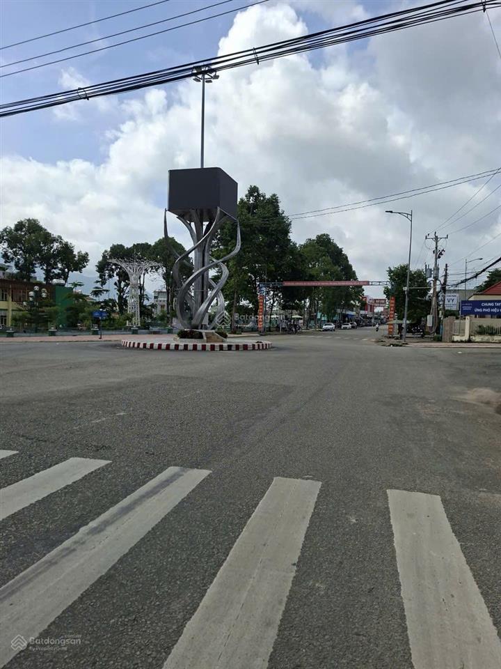 Cần tiền bán gấp lô đất mặt tiền đường đt 720 (trần hưng đạo nối dài), xã suối kiết, tỉnh lâm đồng