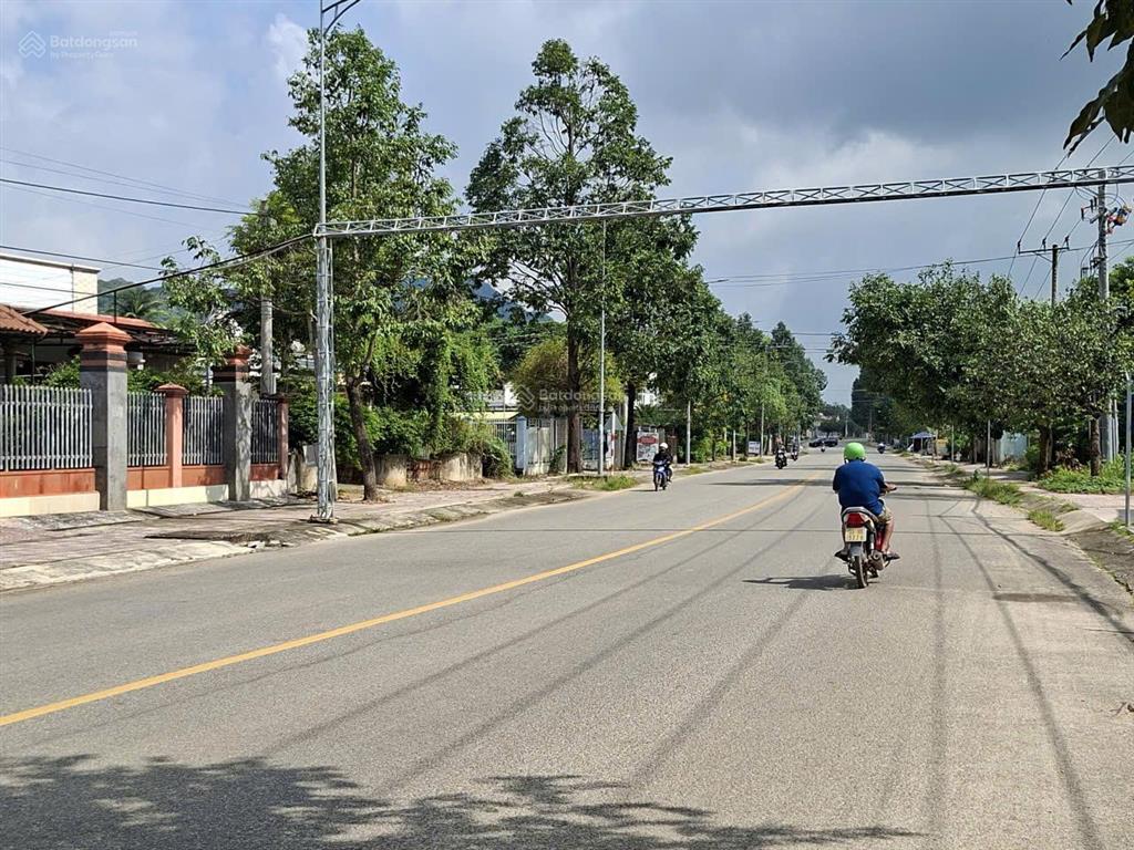 Sang nhượng gấp gấp lô đất quy hoạch kdc tại mtđ đt 821, xã an ninh, tây ninh