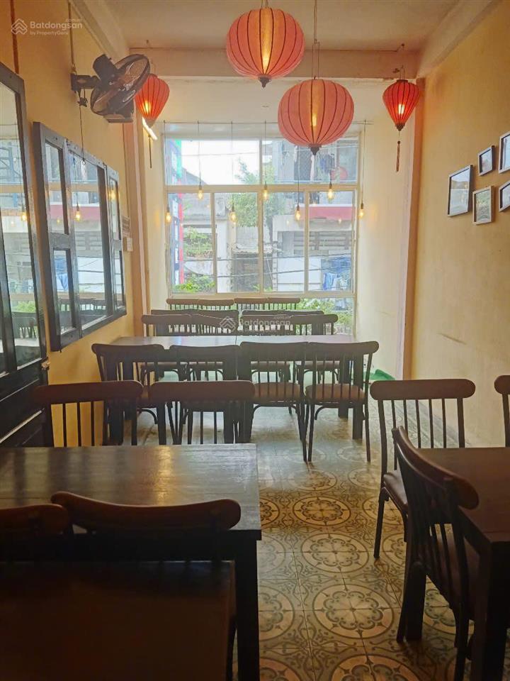Bán nhà mặt phố kinh doanh hẻm 766, cách mạng tháng tám, 14,9 tỷ, 46m2, sát tuyến ga metro số 2