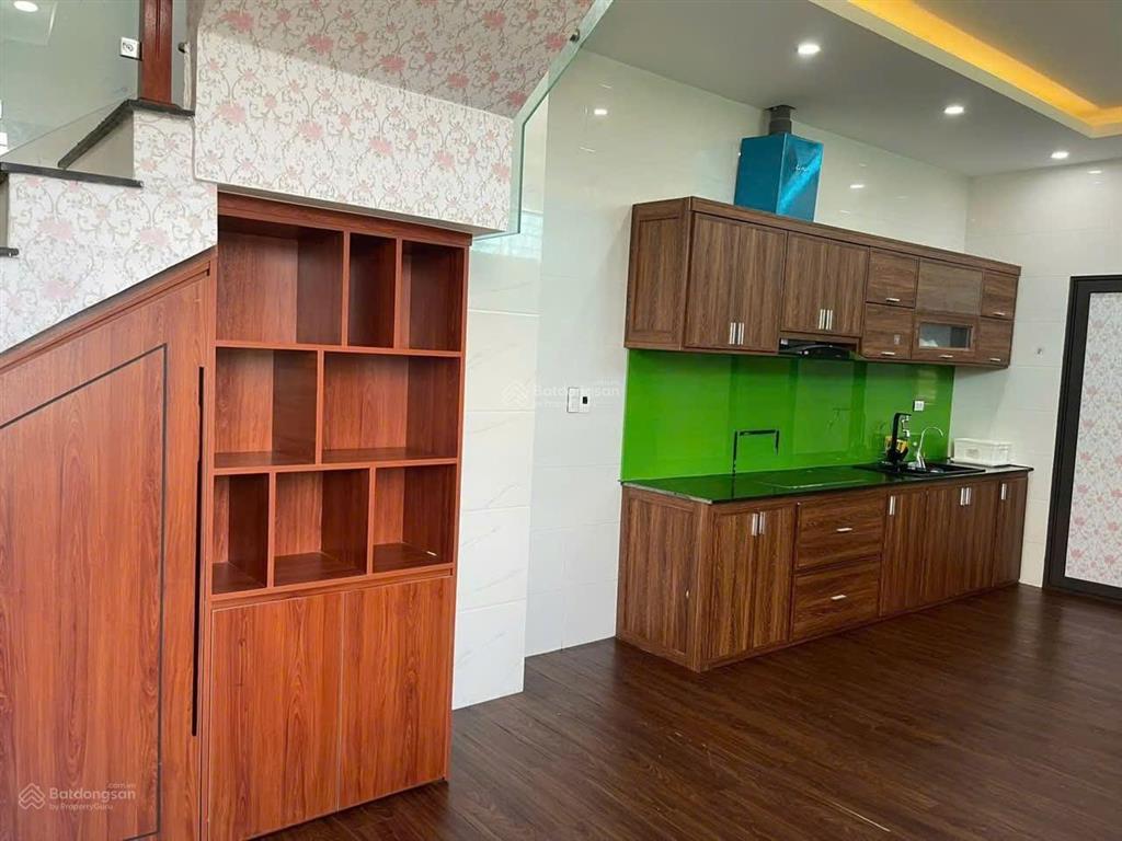 Cho thêu nhà 3 tầng, giá phải chăng, xem ngay kẻo hết