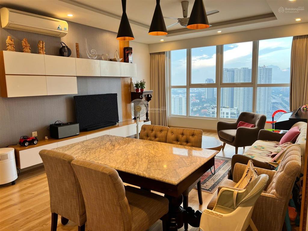 Bán ch thảo điền pearl, an khánh, hcm. 2pn dt 123m² lầu cao view đẹp, full nội thất. giá 15 tỷ