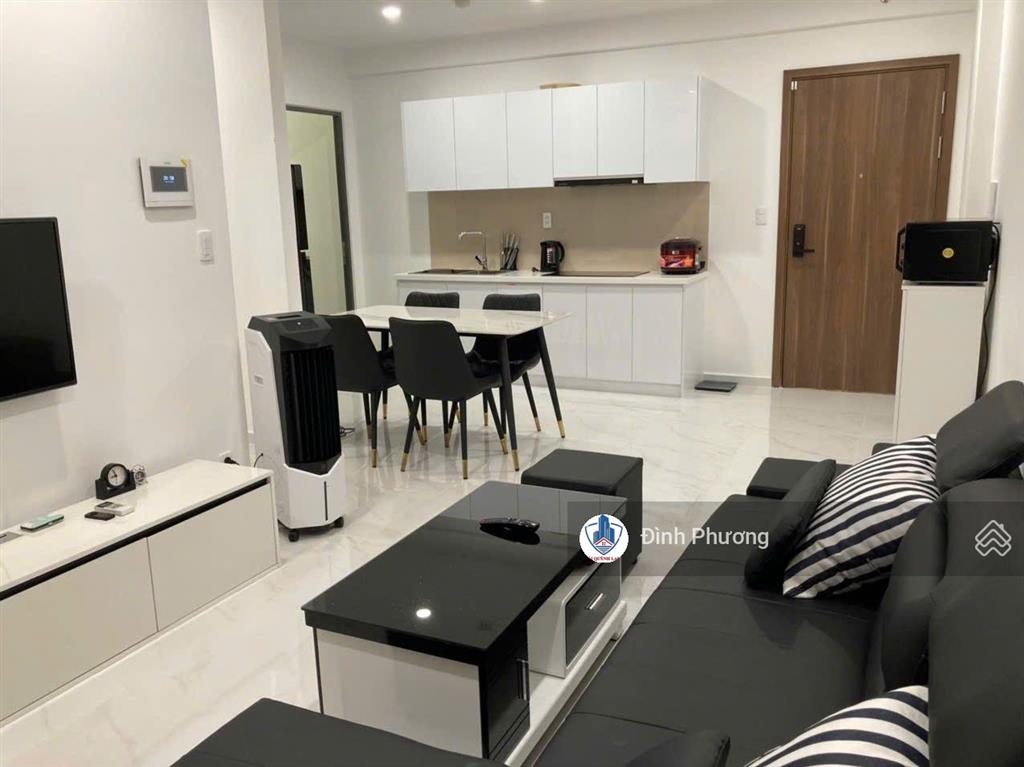 Chủ ngộp bán gấp 5,4 tỷ cho căn hộ 2pn dt 68,6m2 d'lusso, nguyễn thị định. chốt nhanh anh chị ơi
